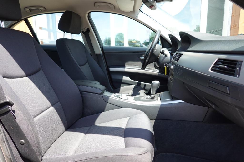 BMW 3-serie 325i high executive
