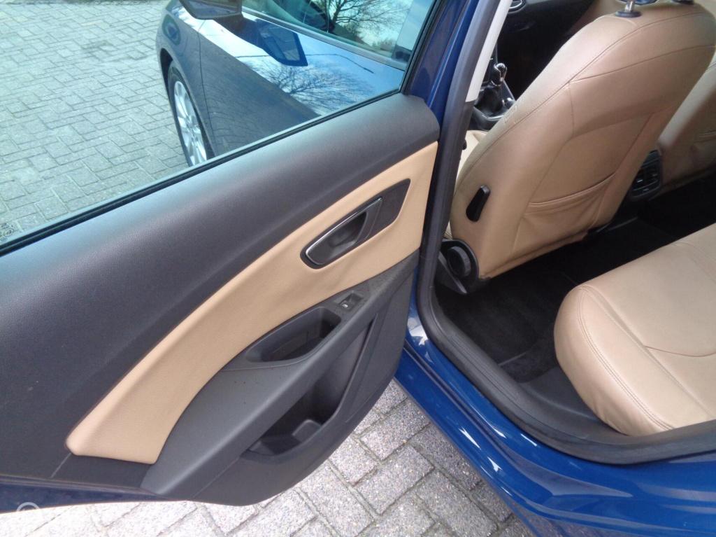 Seat Leon st 1.0 ecotsi style connect/airco/led/lm velgen/navigatie/carplay