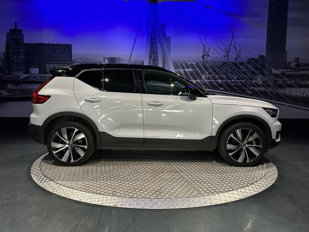 Volvo XC40 recharge pro *pano*harmankardon*360camera*