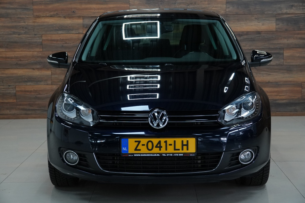 Volkswagen Golf 1.2 tsi highline | pdc | navi | stoelverw. |