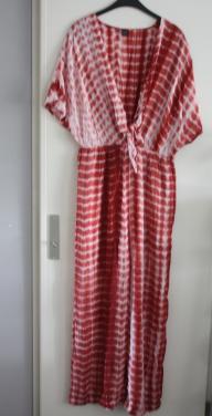 Jumpsuit rood wit  maat l 40-42