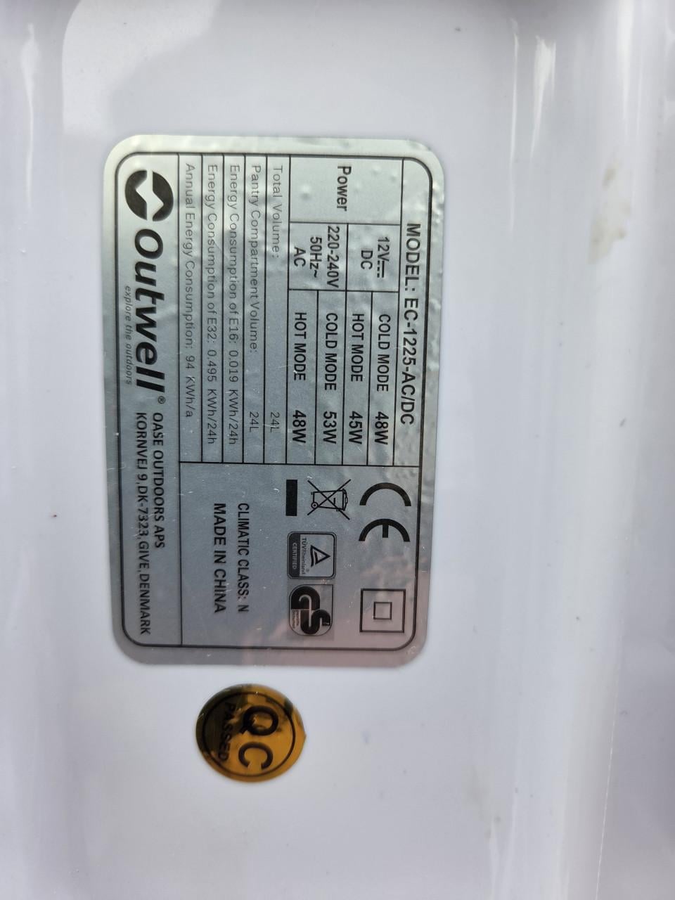Outwell koelbox 24 Liter, 12 en 230V