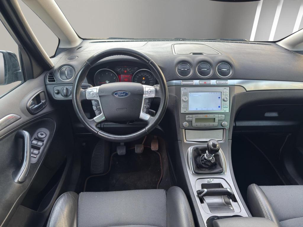 Ford S-Max 2.5-20v turbo 7 persoons