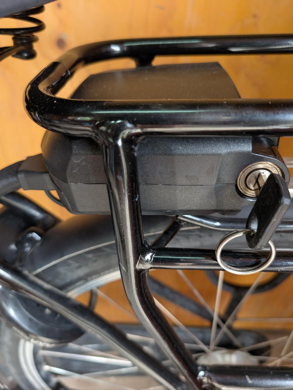 Gazelle fiets aangeboden met een Defect Display en Zonder Accu..