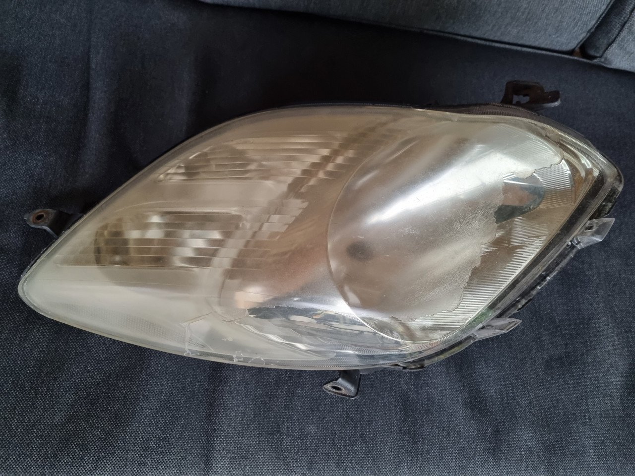 Koplamp rechts Toyota Yaris II P9 (2005-2011)