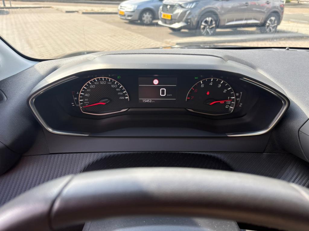 Peugeot 208 1.2 puretech allure pack