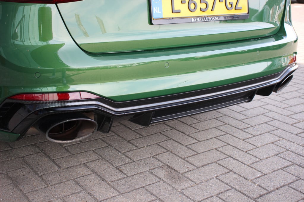 Audi Rs4 a4 avant 2.9 tfsi quattro pro line plus | pano | carbon | massage 