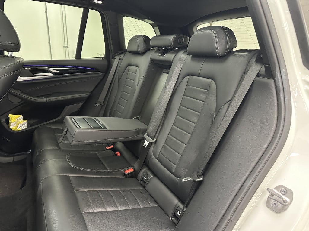 BMW X3 xdrive30e m-sport | stoelkoeling | panoramadak | 20'' |