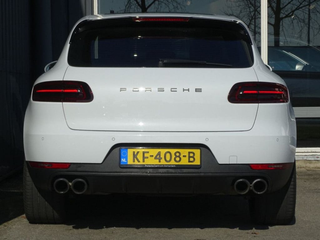 Porsche Macan 2.0 sport design | 21" | pano | pasm | dealer ond.