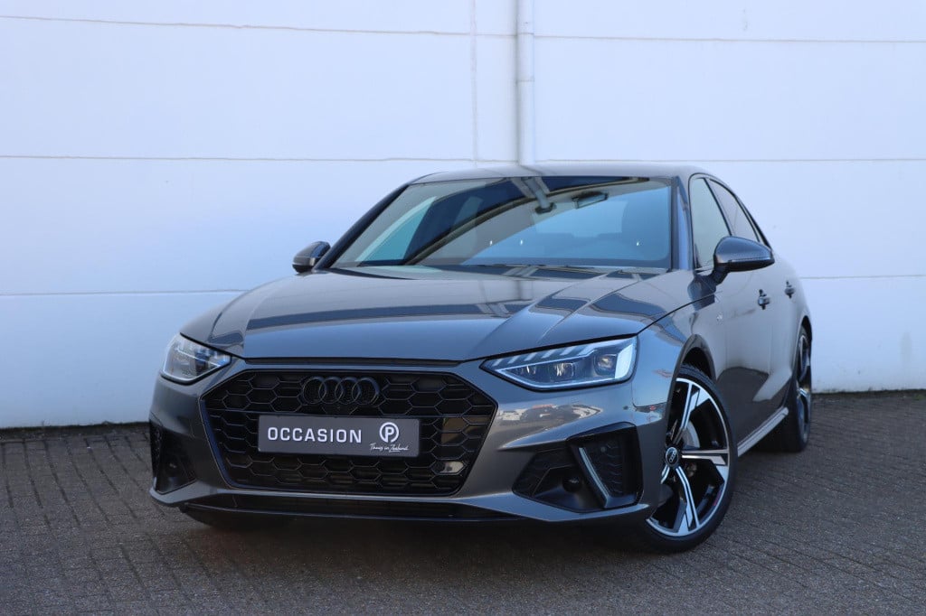 Audi A4 limousine 40 tfsi s edition