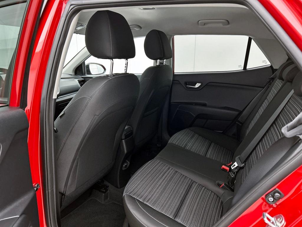 Kia Stonic 1.0 t-gdi mhev dynamicplusline | camera | cruise control |
