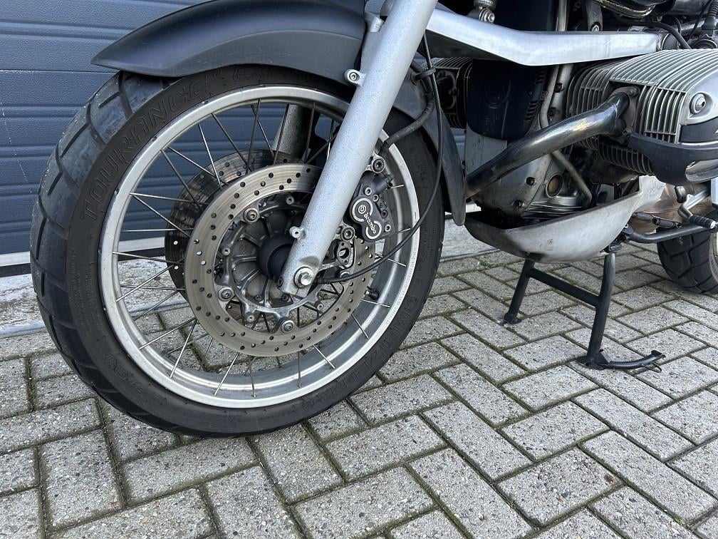 BMW R850GS uit 1999 met slechts 61dkm, kofferset, rijklaar €3250,-