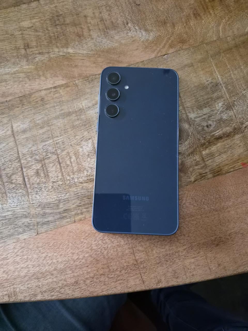 Samsung A35 VERKOCHT!!