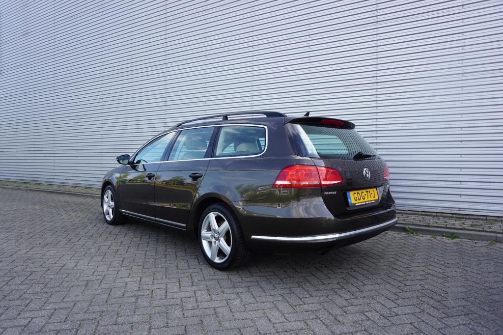 Volkswagen Passat variant 1.4 tsi highline bluemotion automaat - climate / 