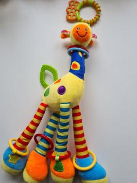 Activiteiten giraffe is multifunctioneel speelgoed voor baby's
