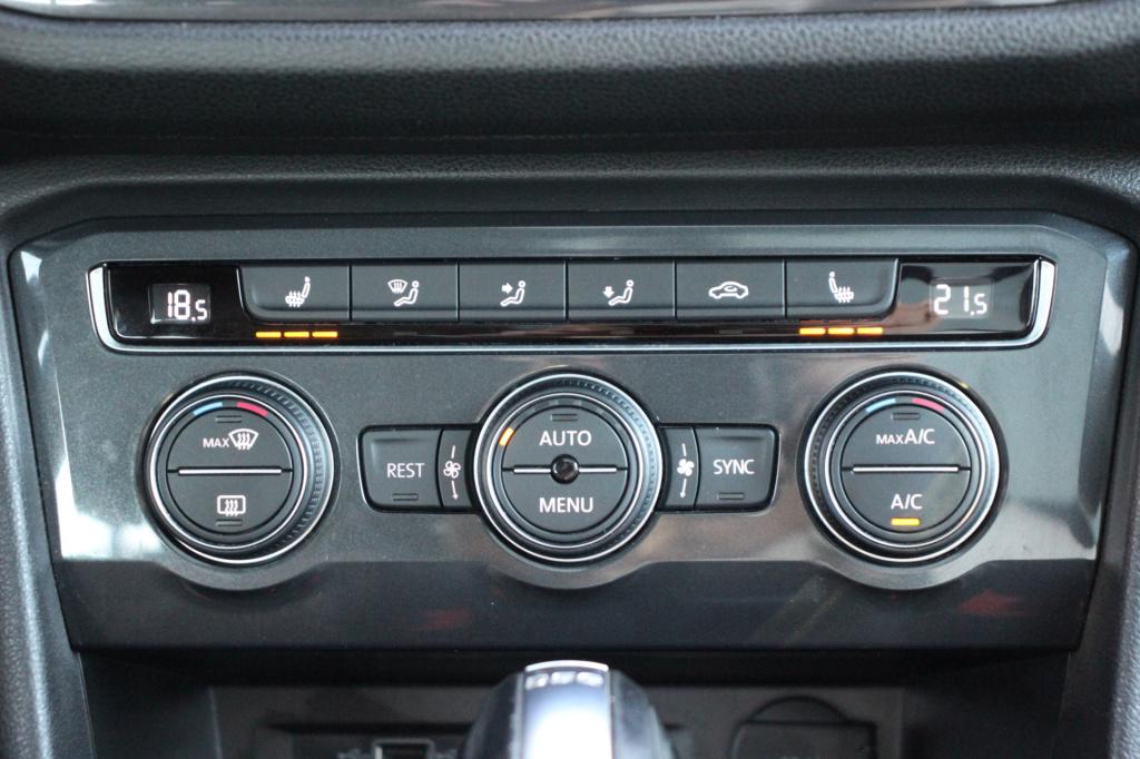 Volkswagen Tiguan Allspace 1.5 tsi highline r-line 7p. pano | acc | el.trek