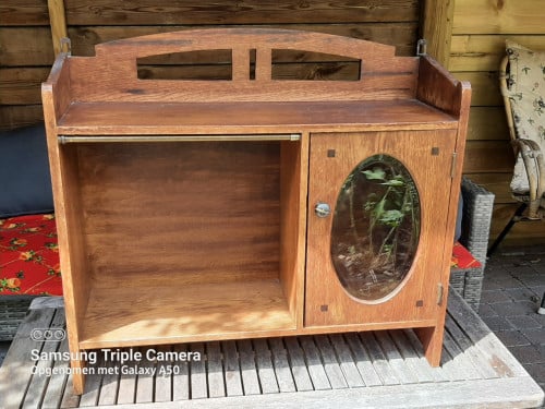 Houten keukenkastje antiek