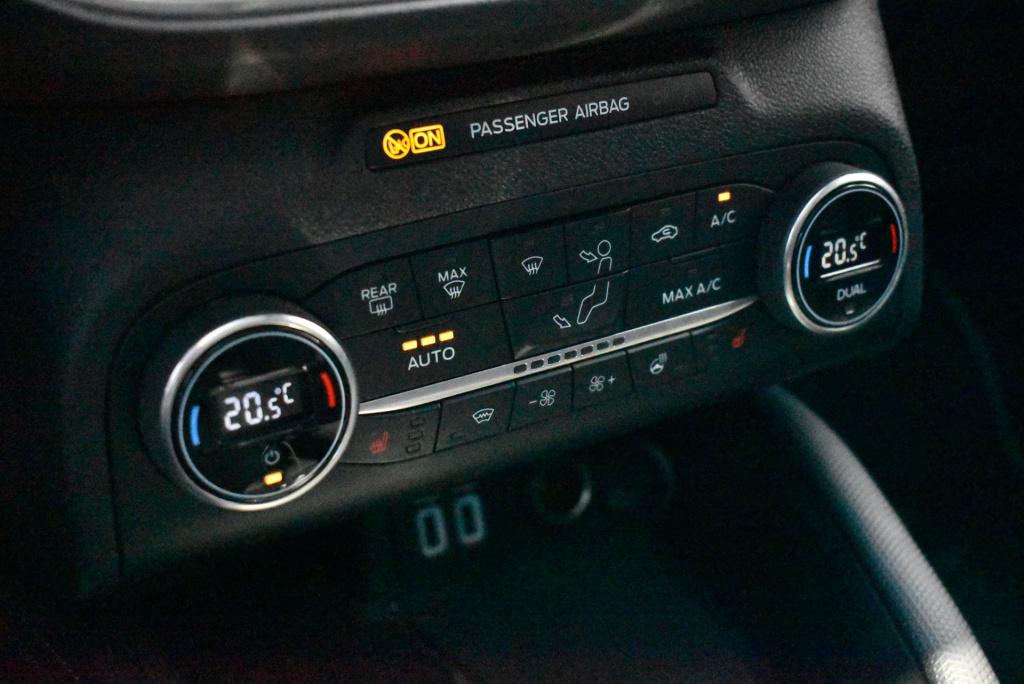 Ford Focus wagon 1.5 ecoboost active x business | automaat | 1500kg trekgew