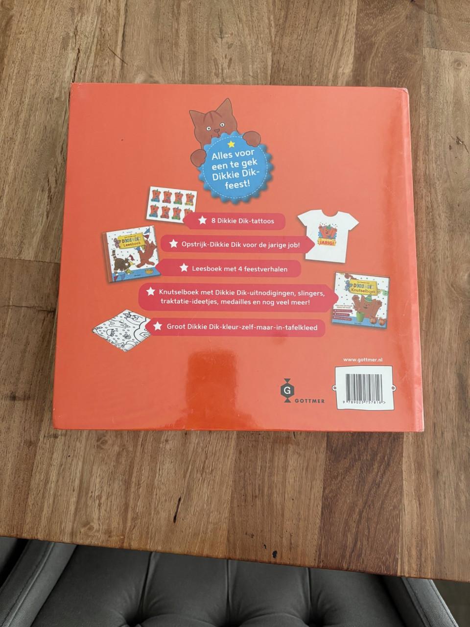 Dikkie Dik feestdoos.