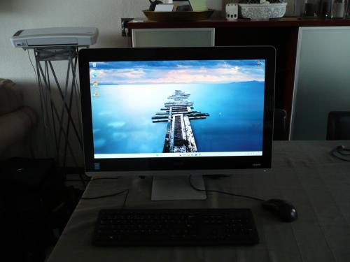 Acer Aspire All-in-One PC-23 inch Full HD-Touchscreen-SSD-W11-Office-WiFi