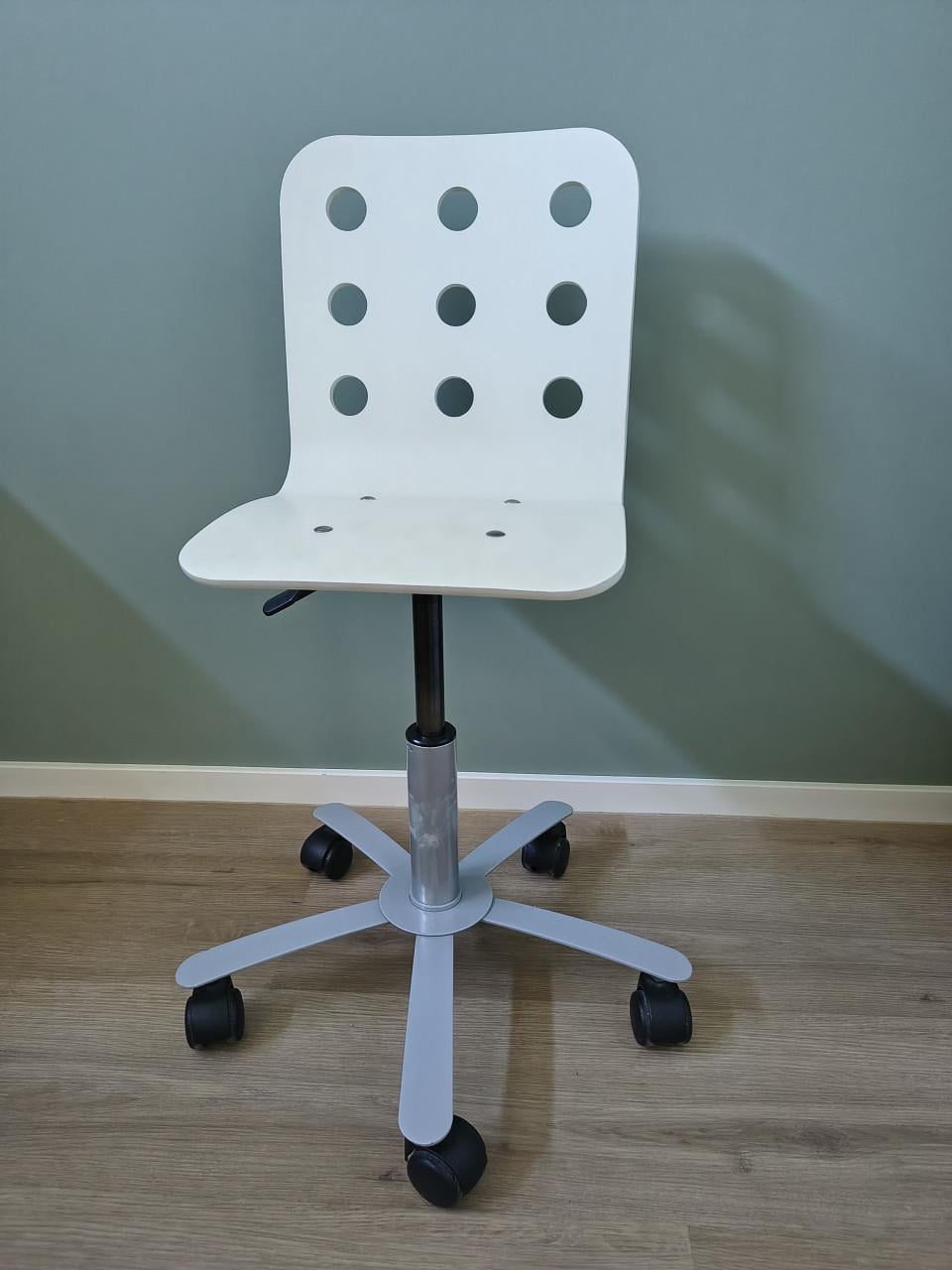 Te koop: bureaustoel