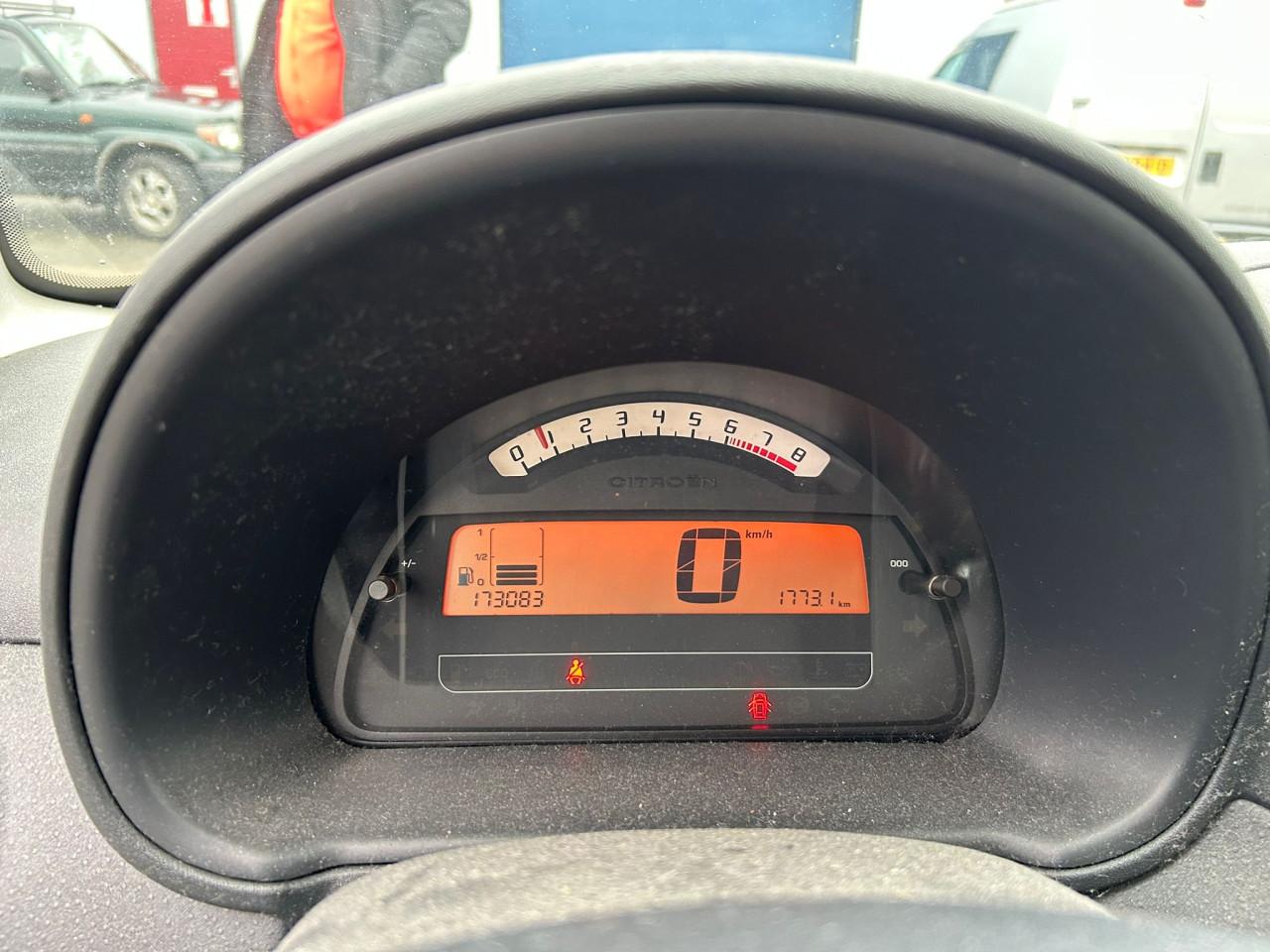 Citroen C3 1.4i Ligne Prestige Rijd baar Koppeling slipt een beetje!