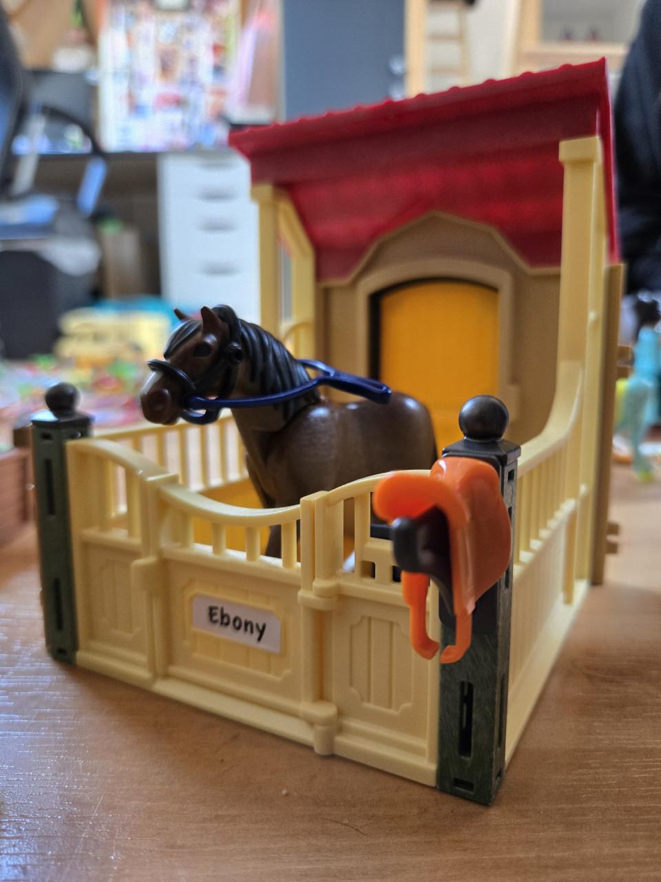 Veel setjes Playmobil