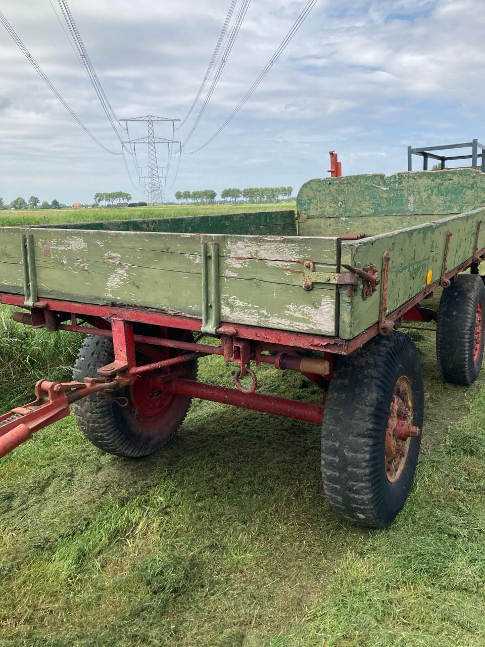 Platte wagen Dodge Beep onderstel
