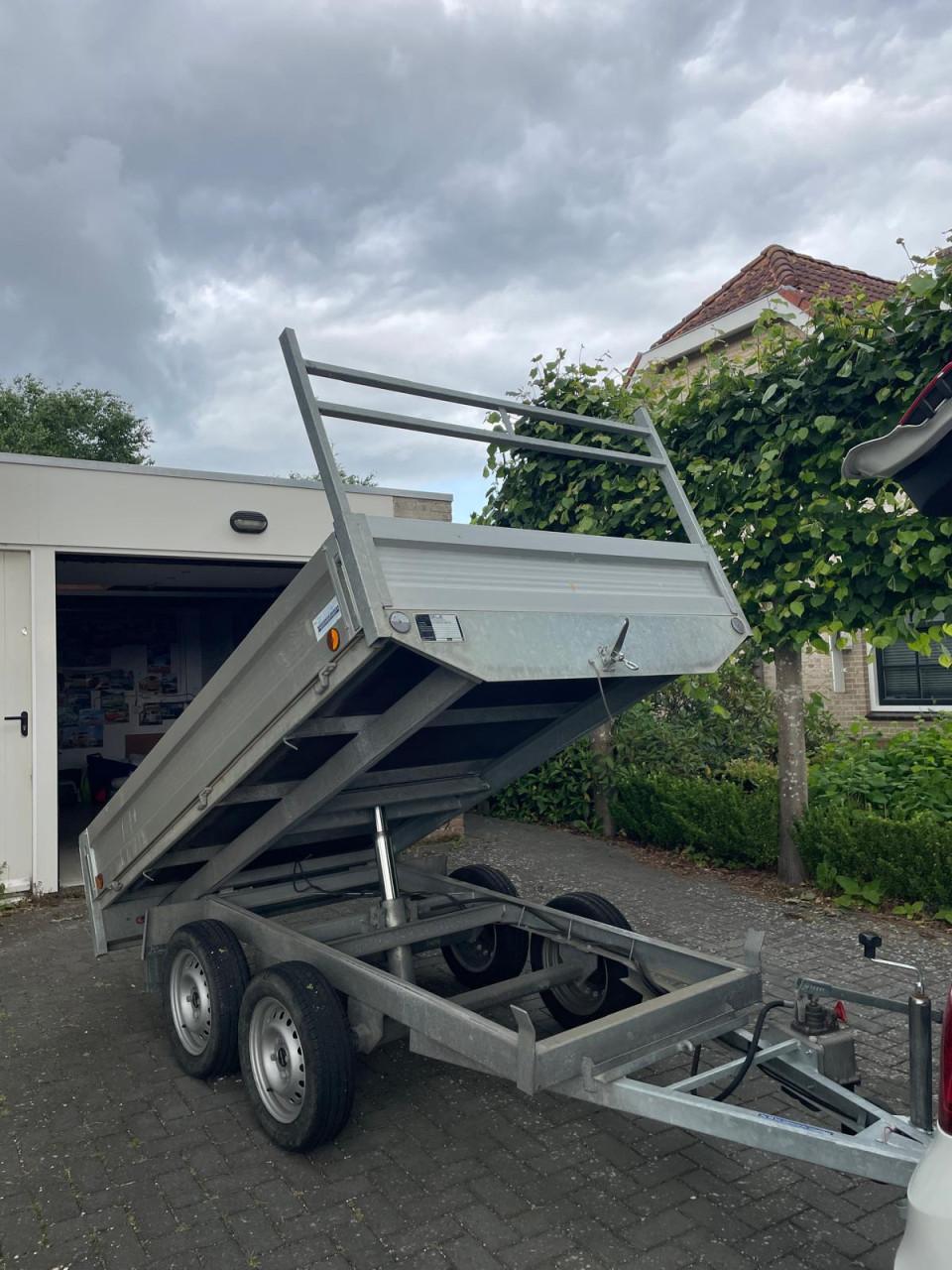 Tandemas kip aanhangwagen
