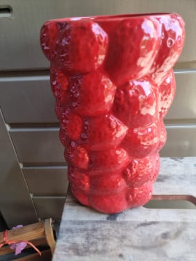 Aardbeien vaas