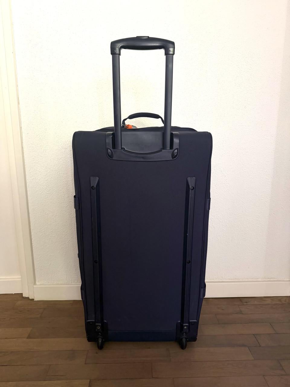 Eastpak TRANVERZ koffer maat L donkerblauw