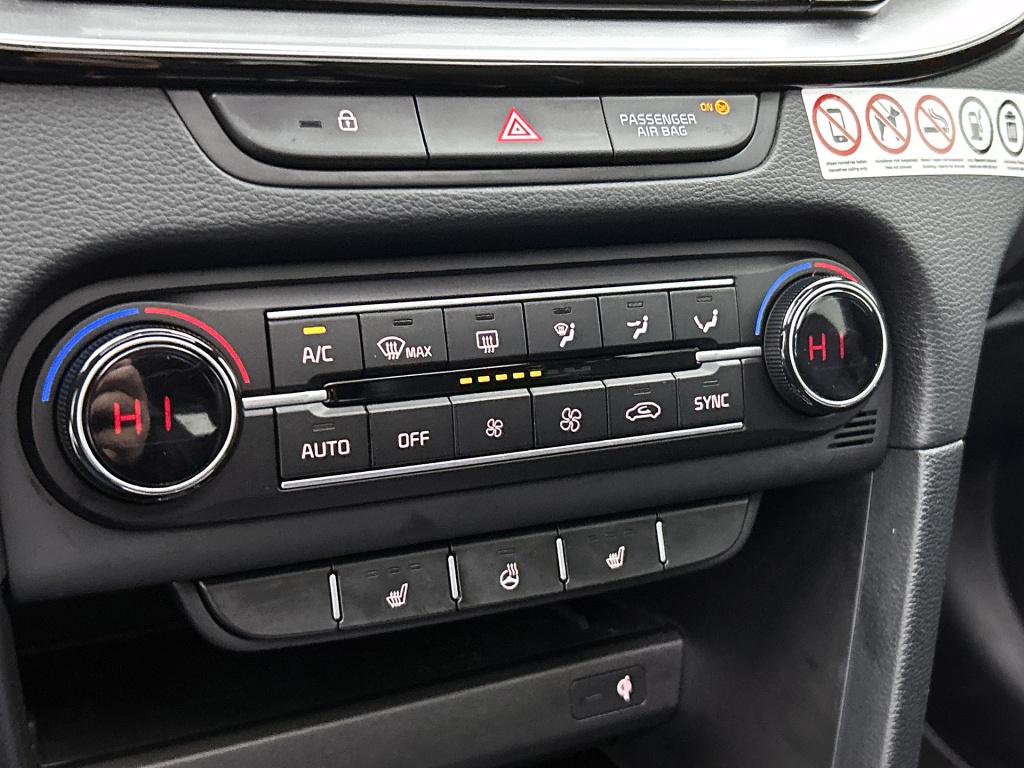 Kia Ceed Sportswagon 1.5 t-gdi gt-line | grote laadruimte | half-leder | pa
