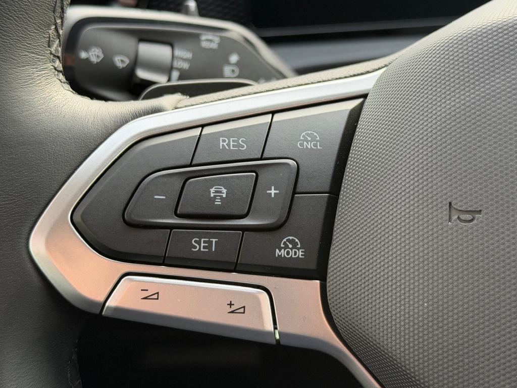 Volkswagen Tiguan 1.5 etsi life | camera | trekhaak | dode hoek | rijklaar 