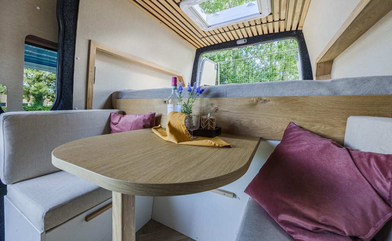 Unieke VW Crafter L2H2, Breedte bed, off-grid voorziening