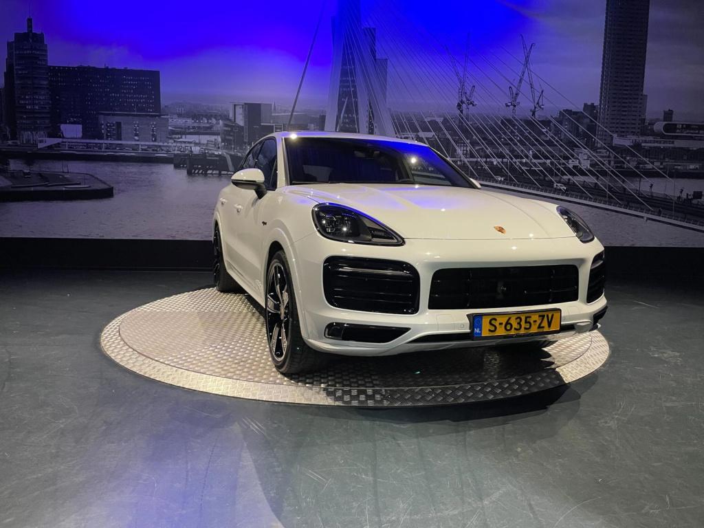 Porsche Cayenne 3.0 e-hybrid platinum edition*pdls*pasm*softclose*22inch*sp