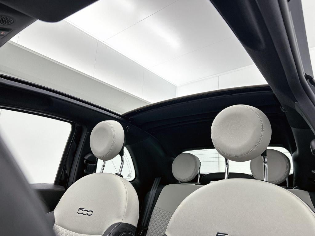 Fiat 500 C 1.0 hybrid dolcevita