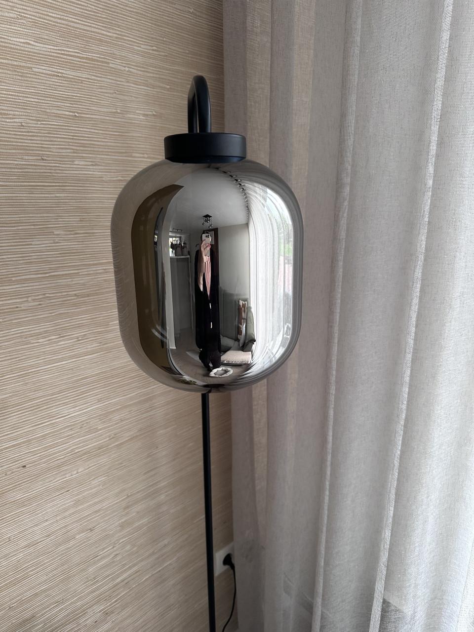 Mooie vloerlamp met spiegelglas / smoke glas