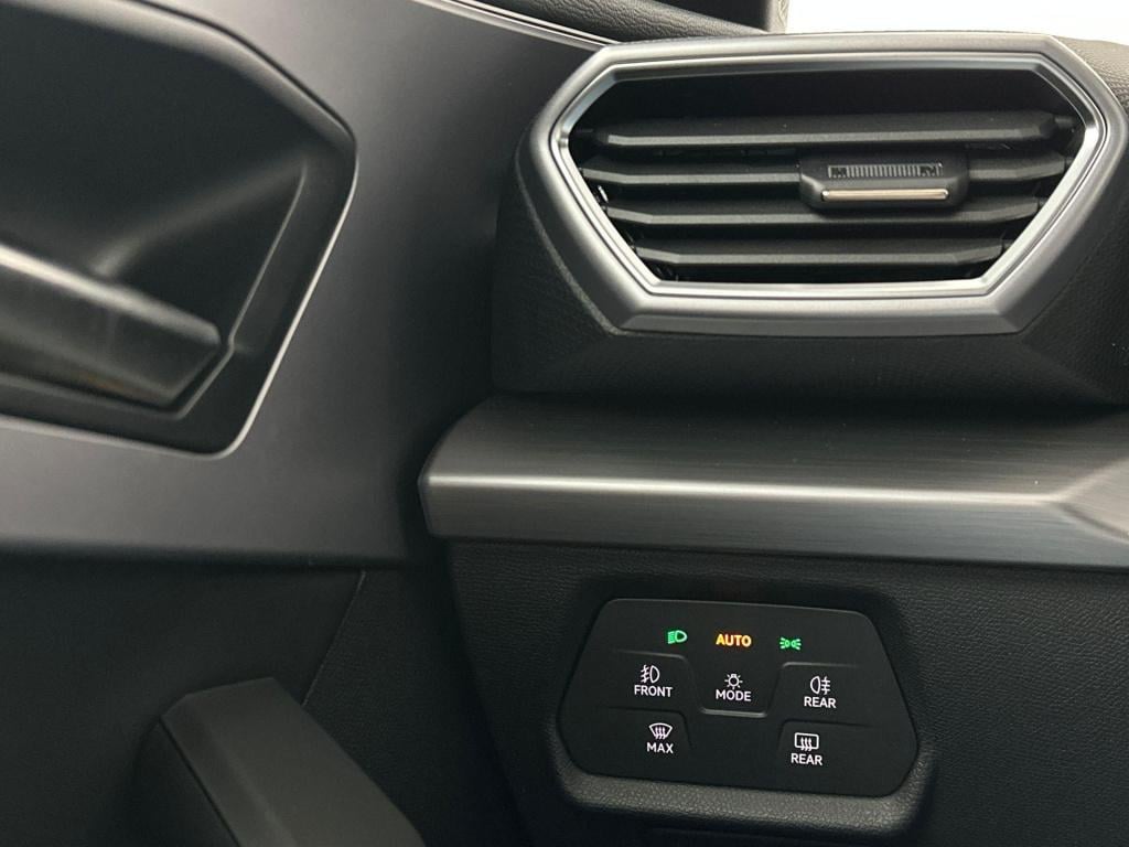 Seat Leon sportstourer fr business 1.5 tsi ehybrid 150 kw / 204 pk statio