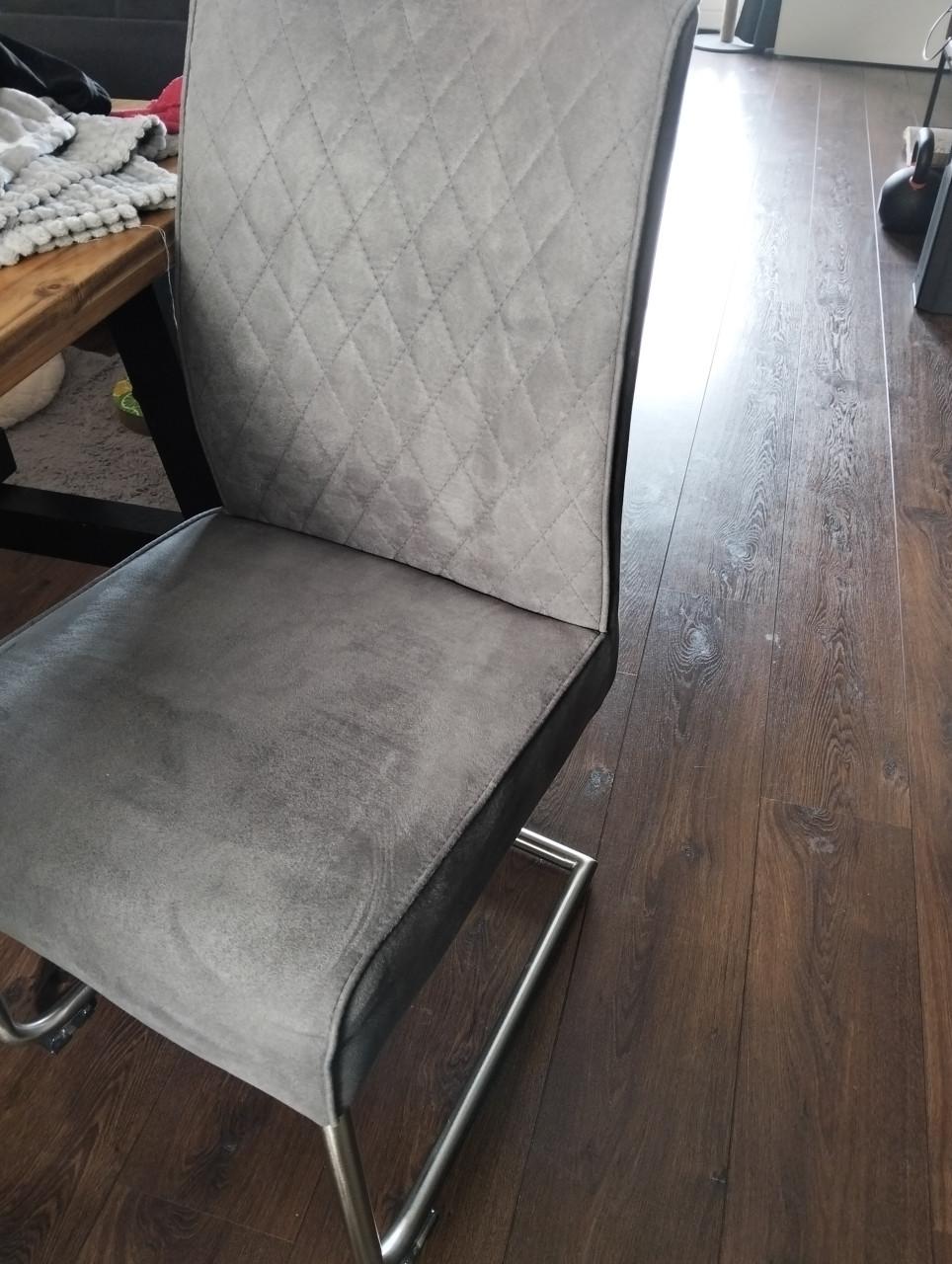 4 stoelen