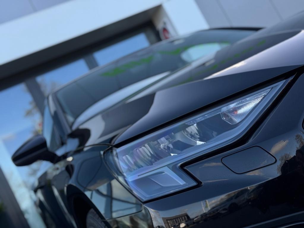 Audi A3 sportback 40 tfsi e s edition * stoelverwarming * keyless * trekhaa