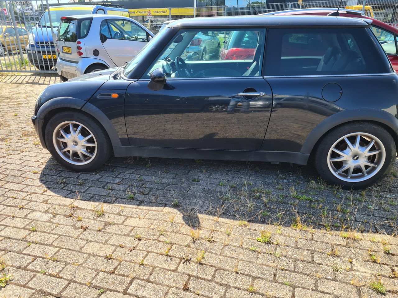 Mini Cooper 16-16V  Nieuwe apk