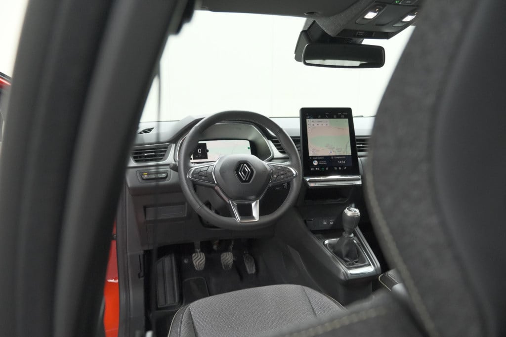 Renault Captur tce 90 techno | nieuw model | camera | harman kardon | apple