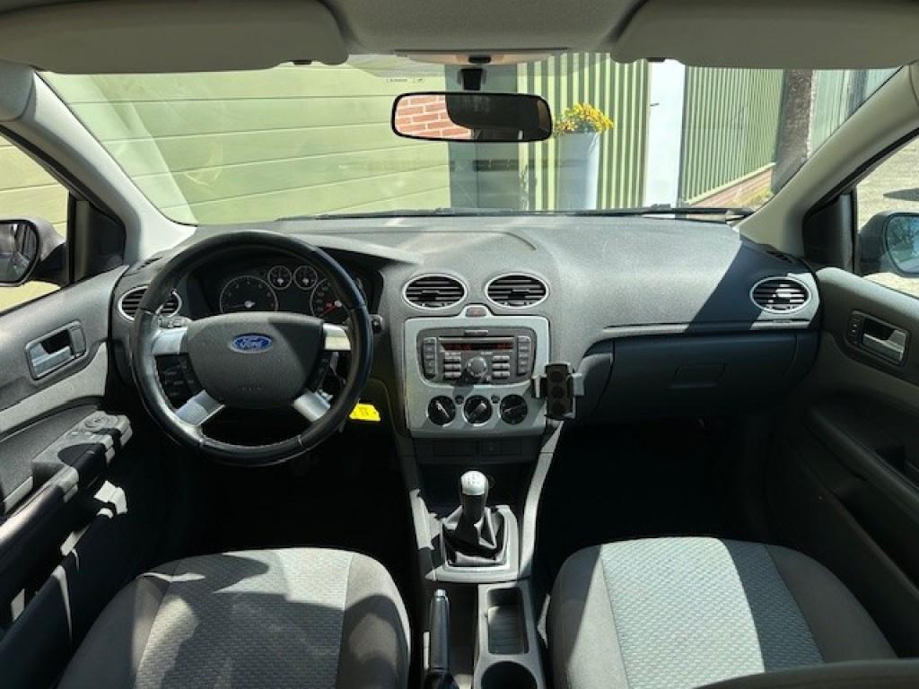 Ford Focus 1.4 - 16v trend cruise trekhaak