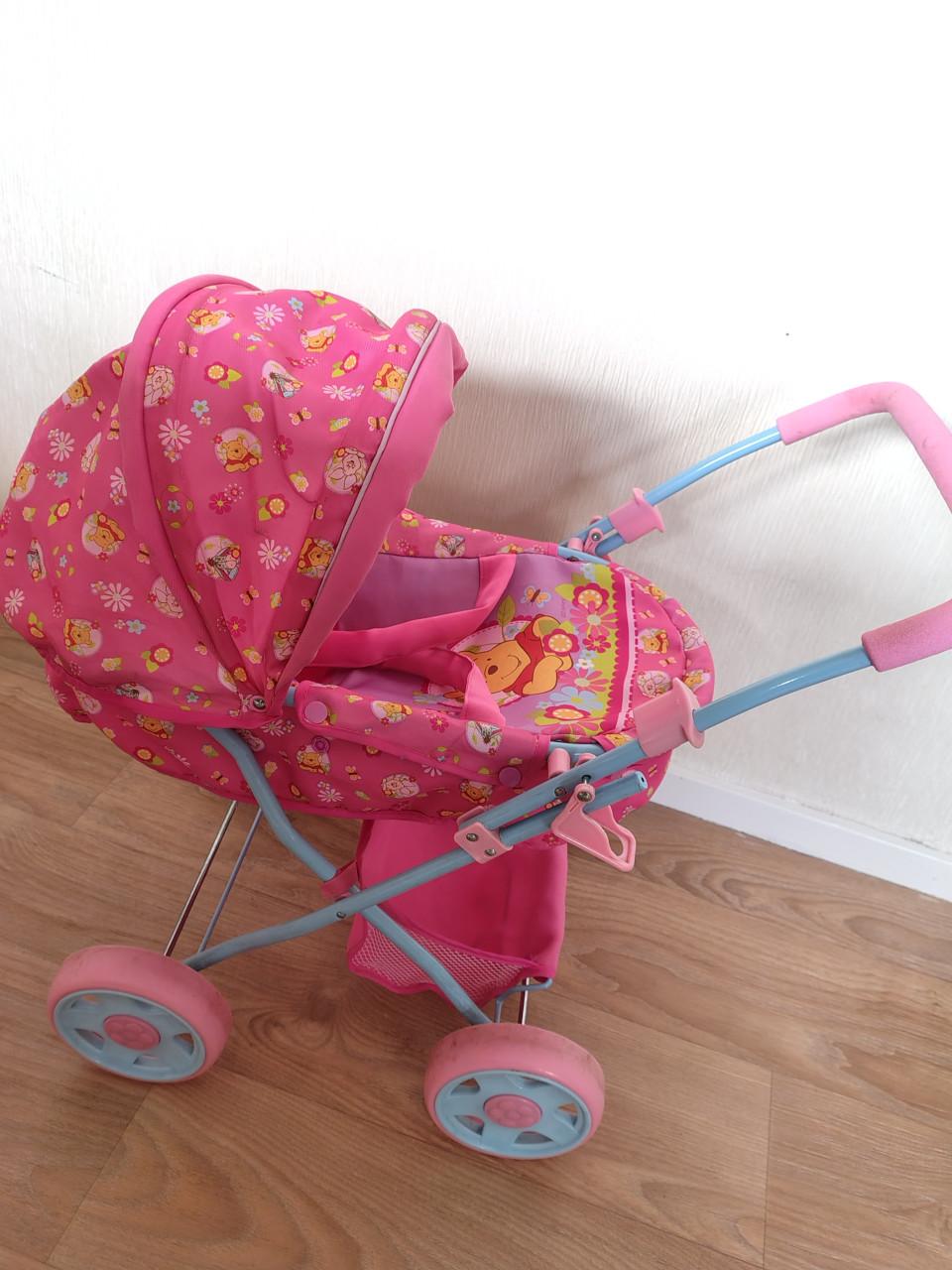 Poppen wagen