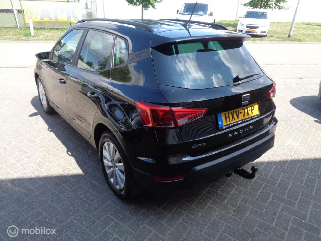 Seat Arona 1.0 tsi style business/airco/ecc/lm velgen/1st eig/pdc/navi/carp
