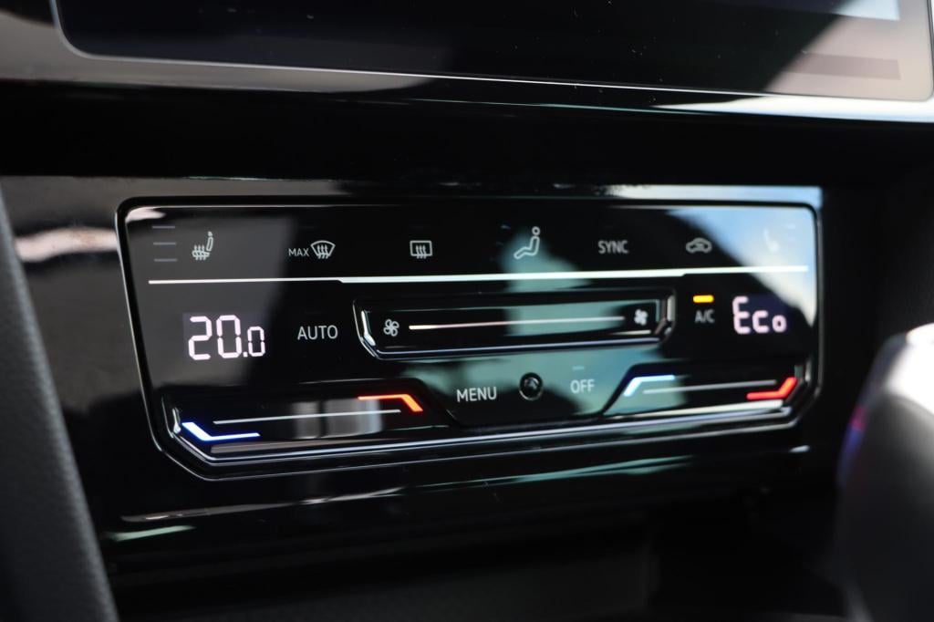 Volkswagen Passat variant 1.4 tsi phev gte business dsg 218pk | soh 97,9% |