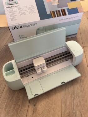 Cricut explore 3 snijmachine