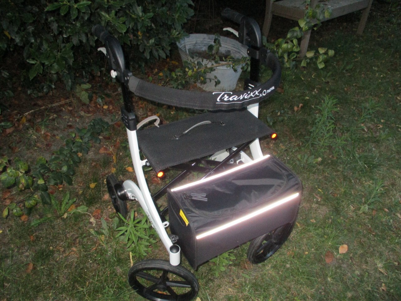 Zeer mooie TRAVIXX rollator praktisch niet gebruikt