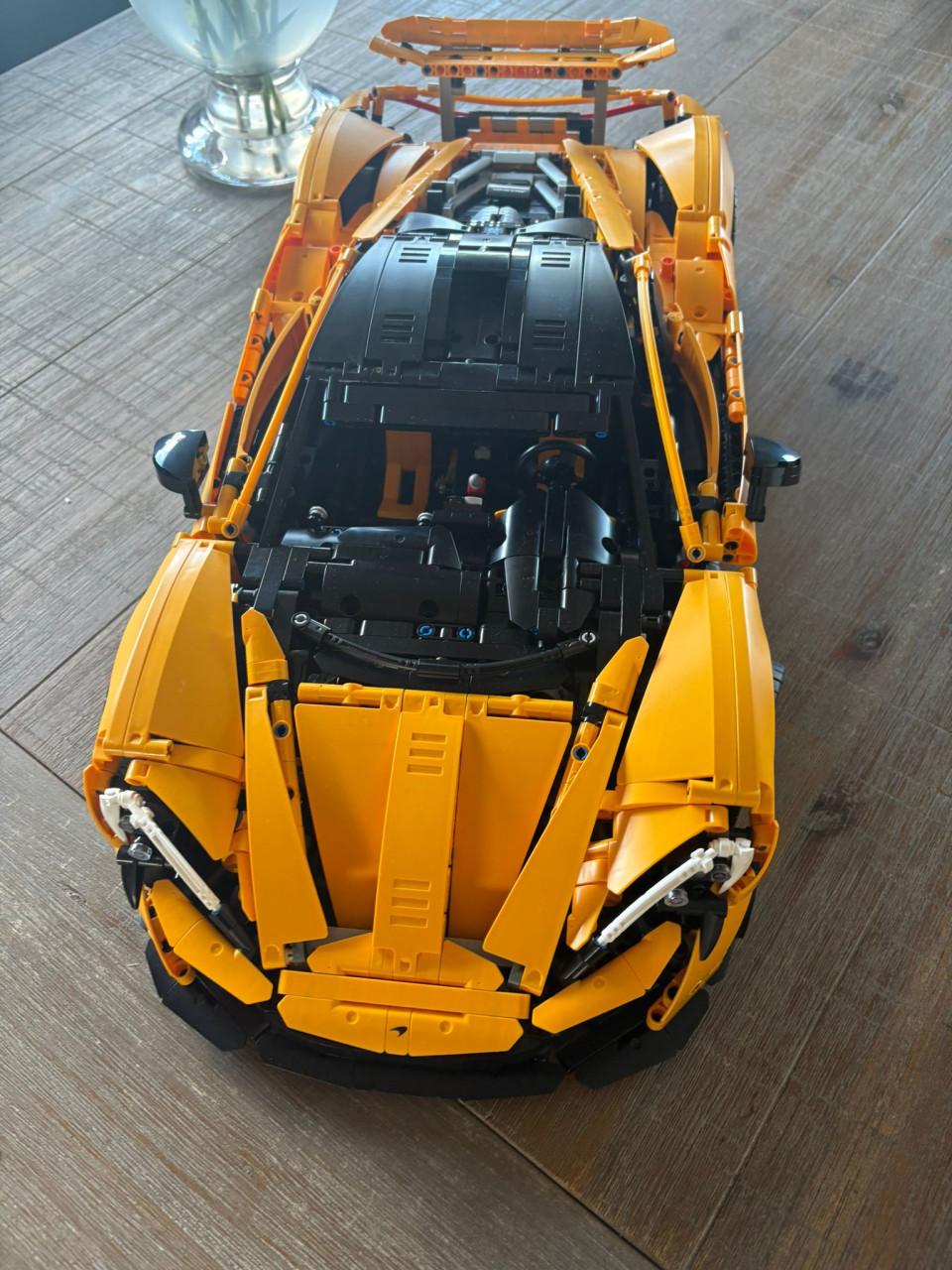 LEGO Technic - McLaren P1™ hypercar - 42172