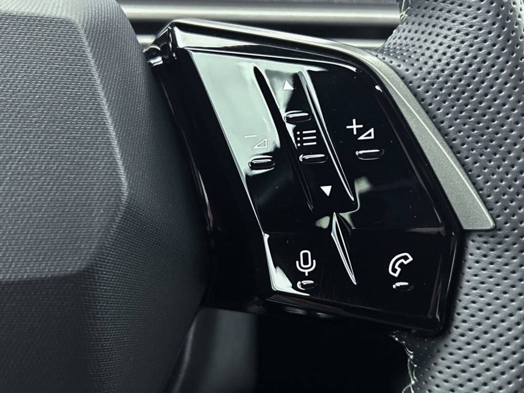 Peugeot 3008 hybrid 136 pk automaat gt